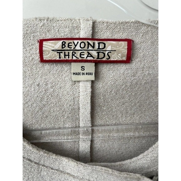 Beyond Threads Womens Alpaca Wool Blend Tan Jacket Ruffle Zip Size Small - Picture 9 of 12